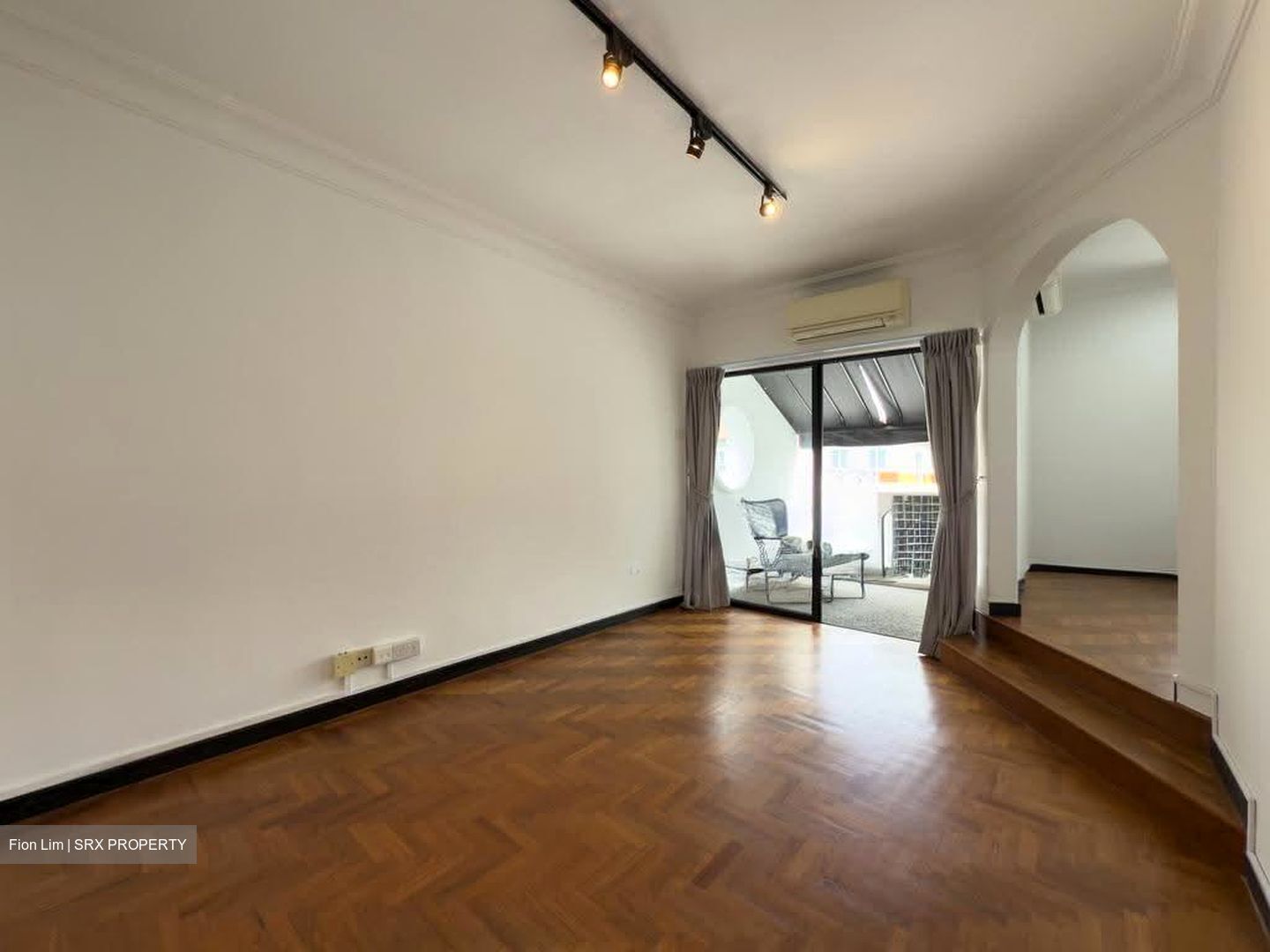 Branksome Road (D15), Detached #608646601